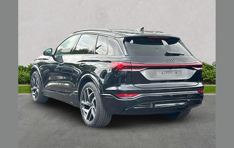 Ny Audi Q6 e-tron Advanced 280 kW (382 HK) 2025 Other SUV