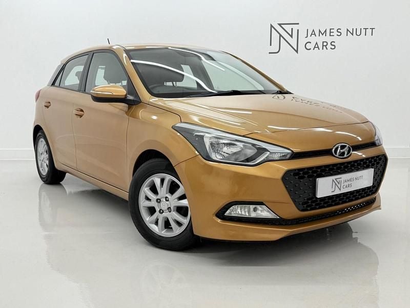 Orange Used 2016 Hyundai i20 SE Hatchback | £5,495 (Fair price) - Image 1/4