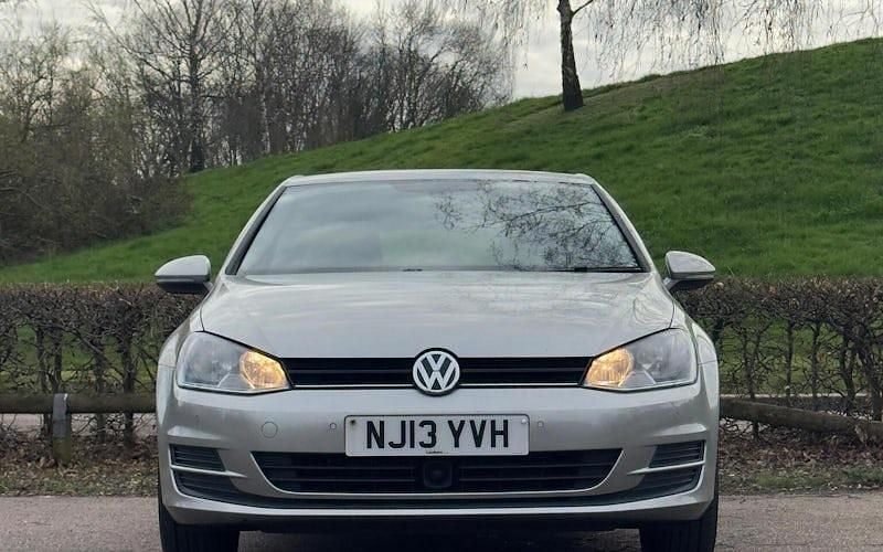 Used VW Golf VII SE 122 HP (89 kW) 2014 Hatchback