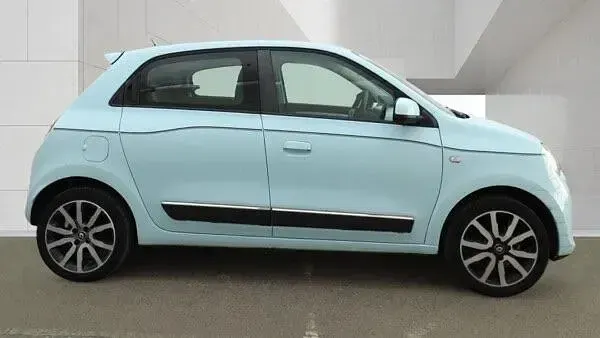 Used Renault Twingo Dynamique 70 HP (51 kW) 2015 Blue Hatchback