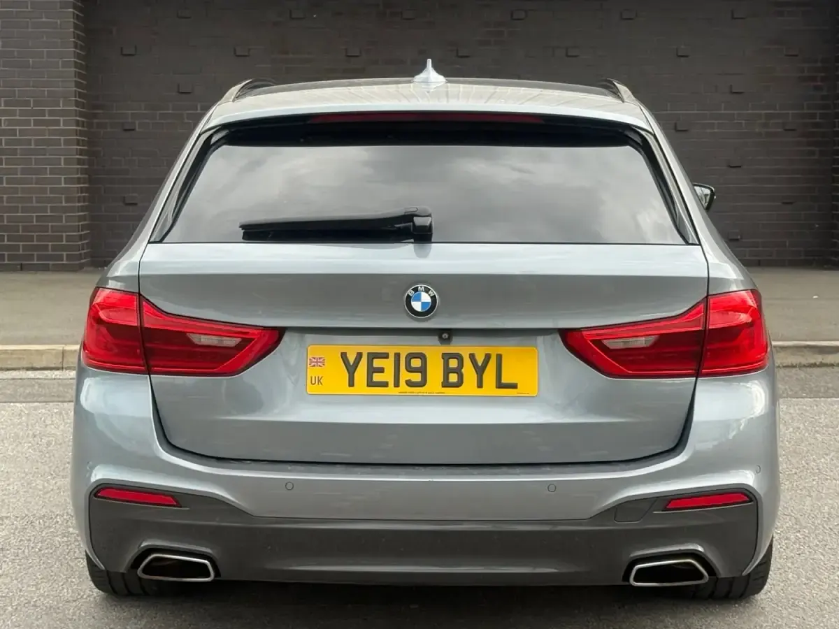 Begagnad BMW 520 M Sport 2019 Blå Kombi