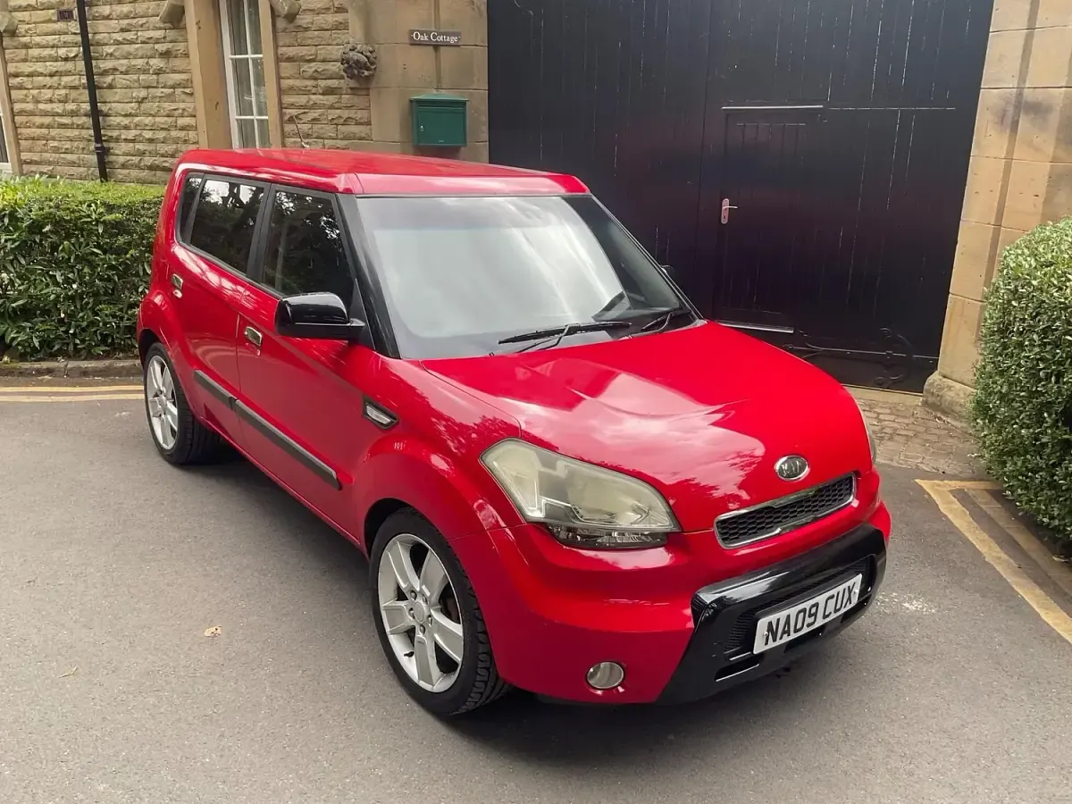 Used Kia Soul 126 HP (92 kW) 2009 Red SUV