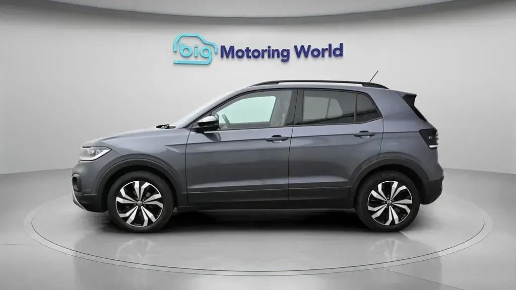 Begagnad VW T-Cross Black Edition 110 HK (80 kW) 2023 Grå SUV