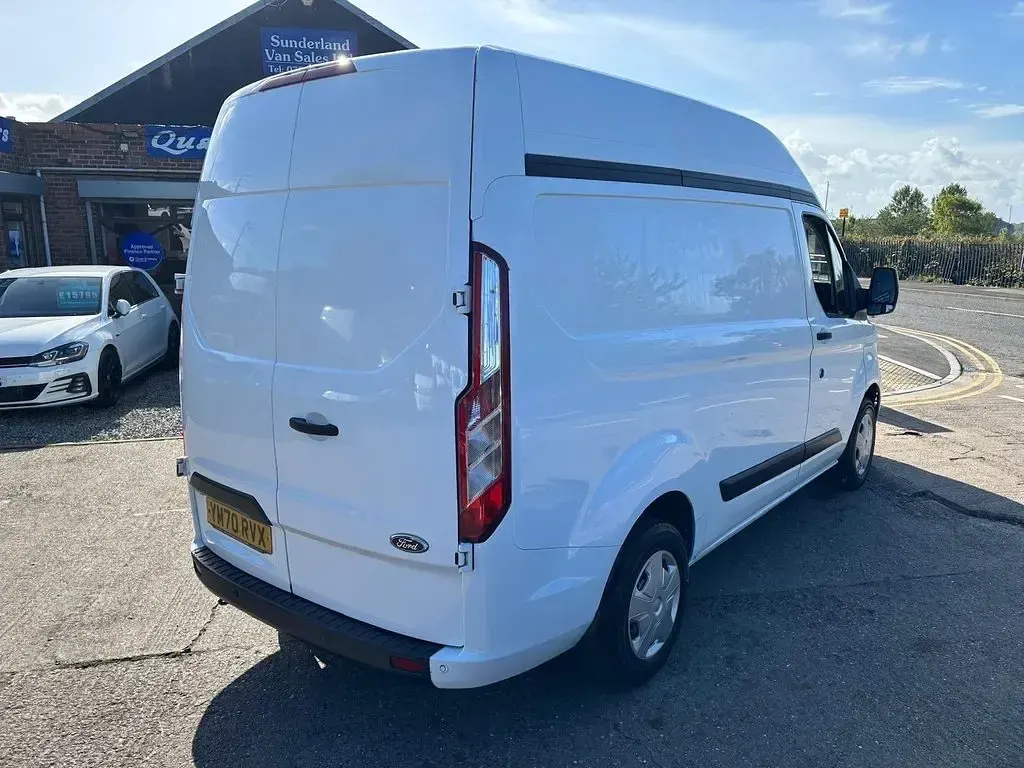 Used Ford Transit Custom Trend 130 HP (95 kW) 2021 White Van