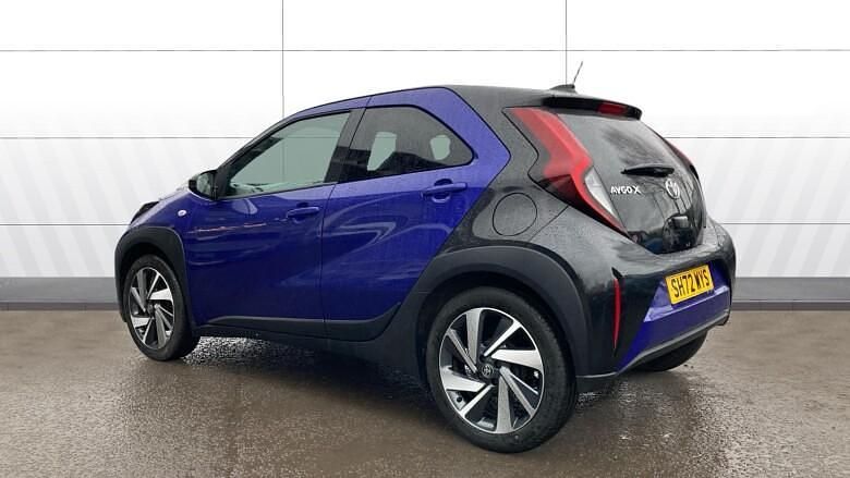 Used Toyota Aygo X 72 HP (52 kW) 2022 Blue SUV