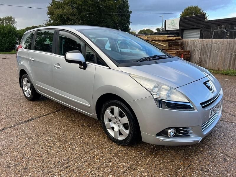 Silver Used 2011 Peugeot 5008 Sport MPV | £3,195 (Fair price) - Image 1/4