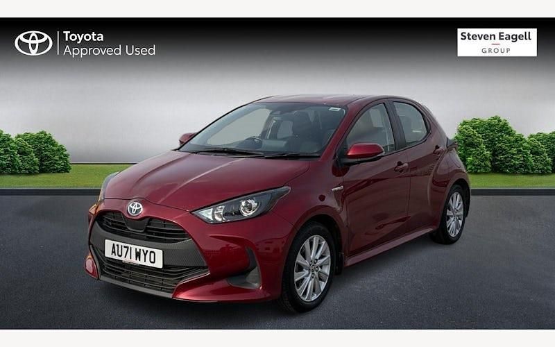 Used Toyota Yaris Hybrid 116 HP (85 kW) 2026 Hatchback