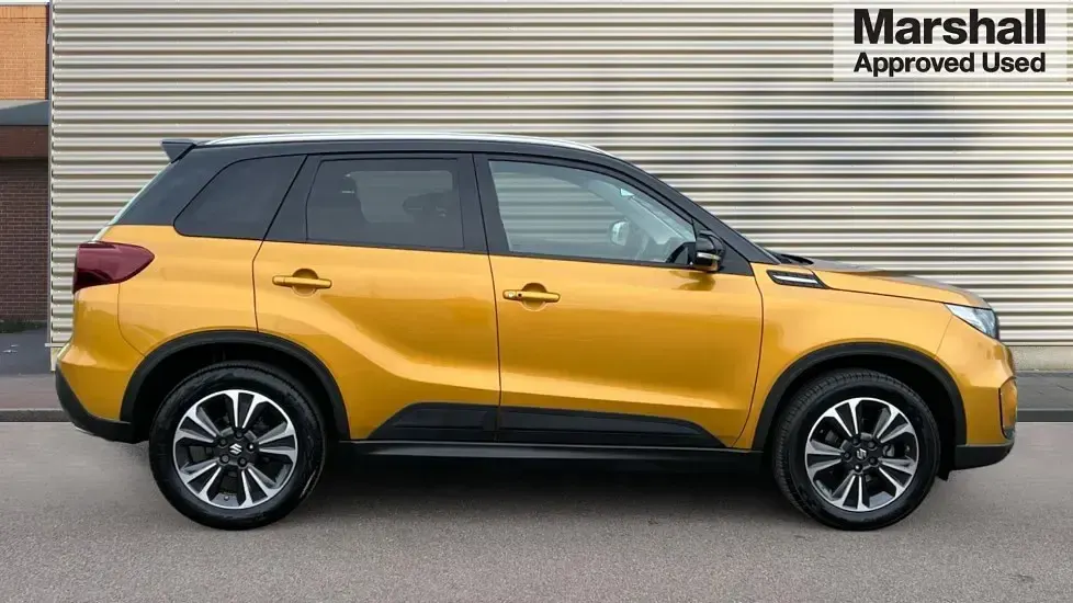 Used Suzuki Vitara SZ5 129 HP (94 kW) 2023 Yellow SUV