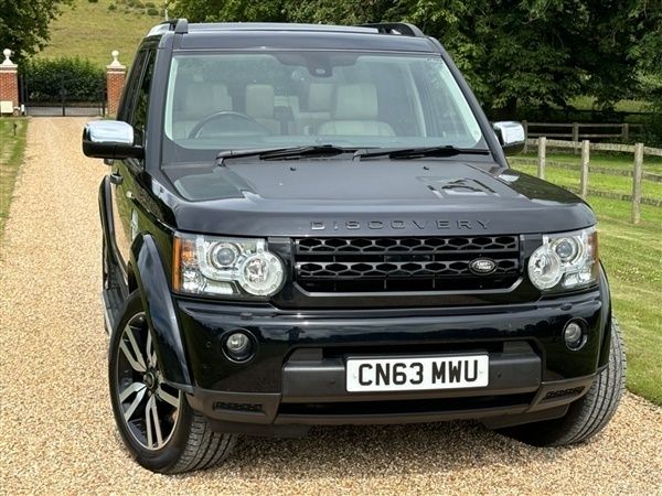 Black Used 2013 Land Rover Discovery 4 HSE Luxury SUV | £12,993 (Fair price) - Image 1/1