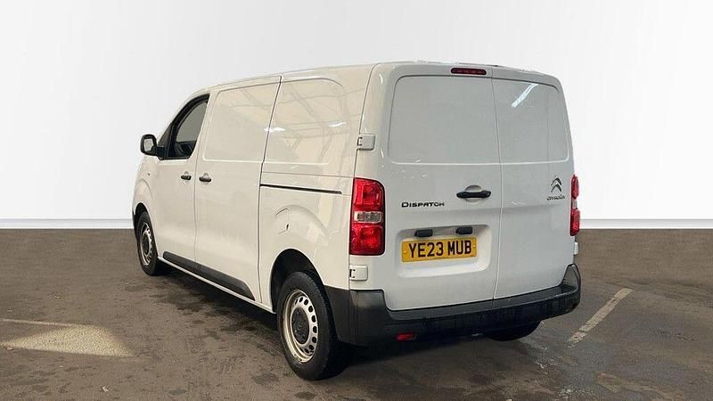 Used Citroën Dispatch 142 HP (104 kW) 2023 White MPV