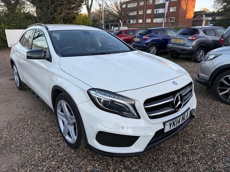Used Mercedes GLA220 AMG line 2014 White SUV
