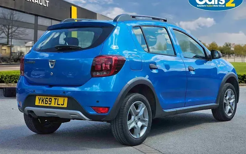 Used Dacia Sandero Comfort 90 HP (66 kW) 2020 Blue Hatchback