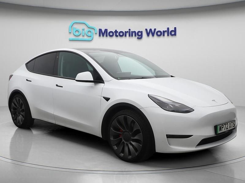 White Used 2022 Tesla Model Y Performance SUV | £24,700 (Good price) - Image 1/4