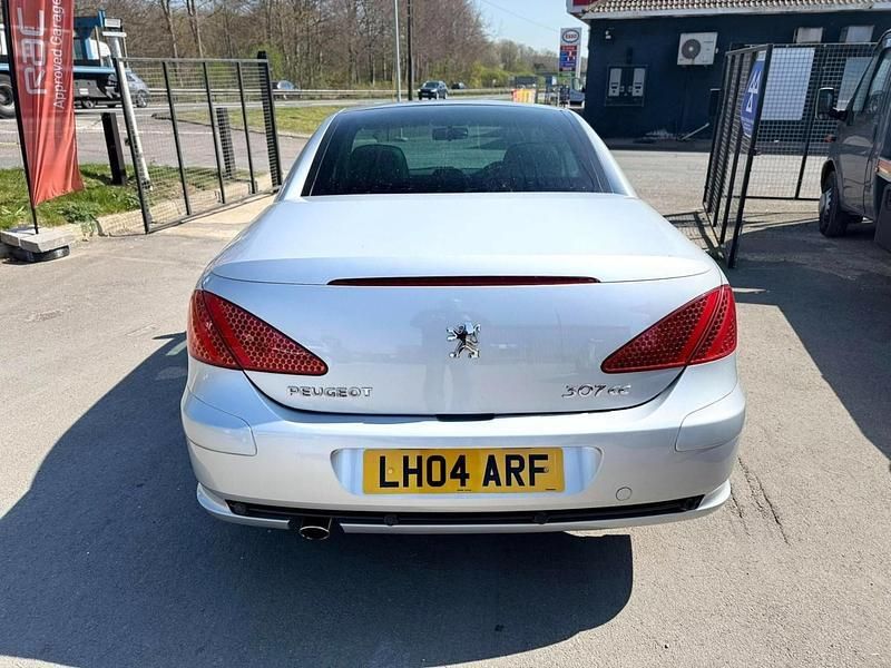Second-hand Peugeot 307 CC 2004 Argintiu Cabrio