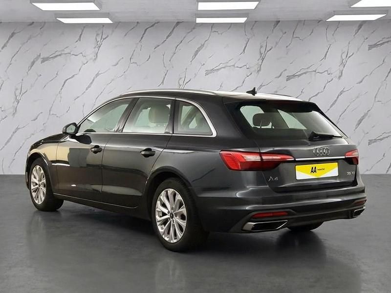 Used Audi A4 Comfort 163 HP (119 kW) 2023 Grey Estate