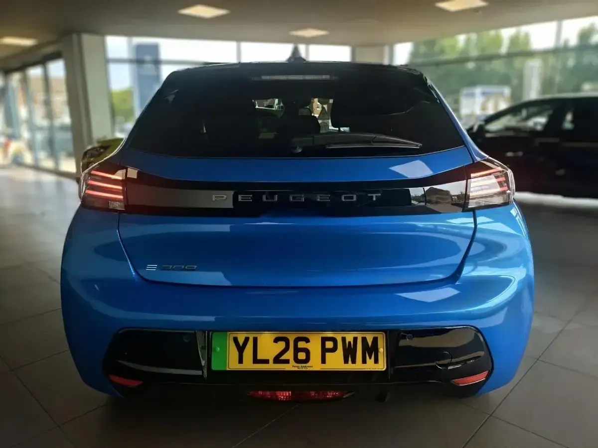 New Peugeot e-208 Allure 98 kW (134 HP) 2026 Blue Hatchback