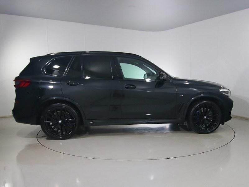 Used BMW X5 M Sport 261 HP (191 kW) 2019 Black SUV