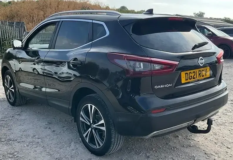 Used Nissan Qashqai N-Connecta 2021 Black SUV