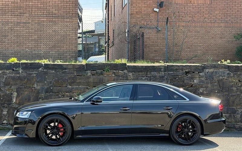 Begagnad Audi A8 Sport 262 HK (192 kW) 2016 Svart Sedan