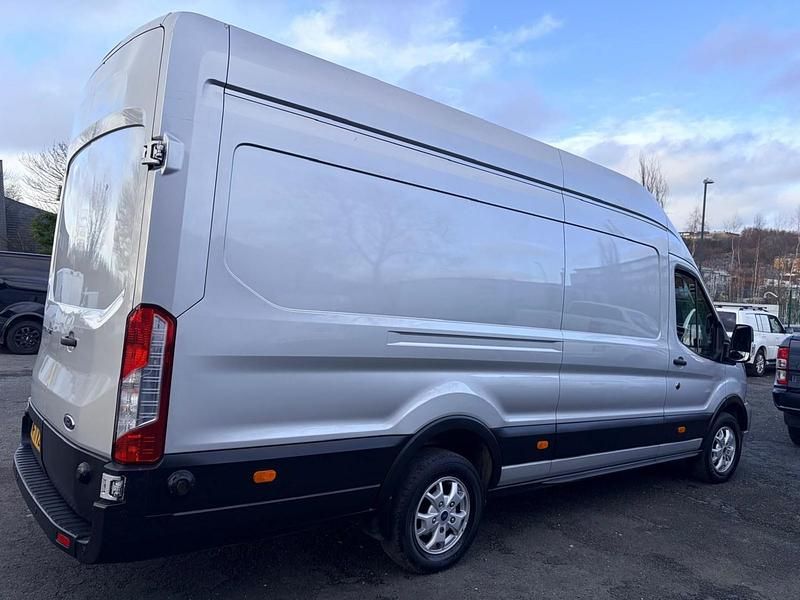 Used Ford Transit Limited 185 HP (136 kW) 2021 Silver Van