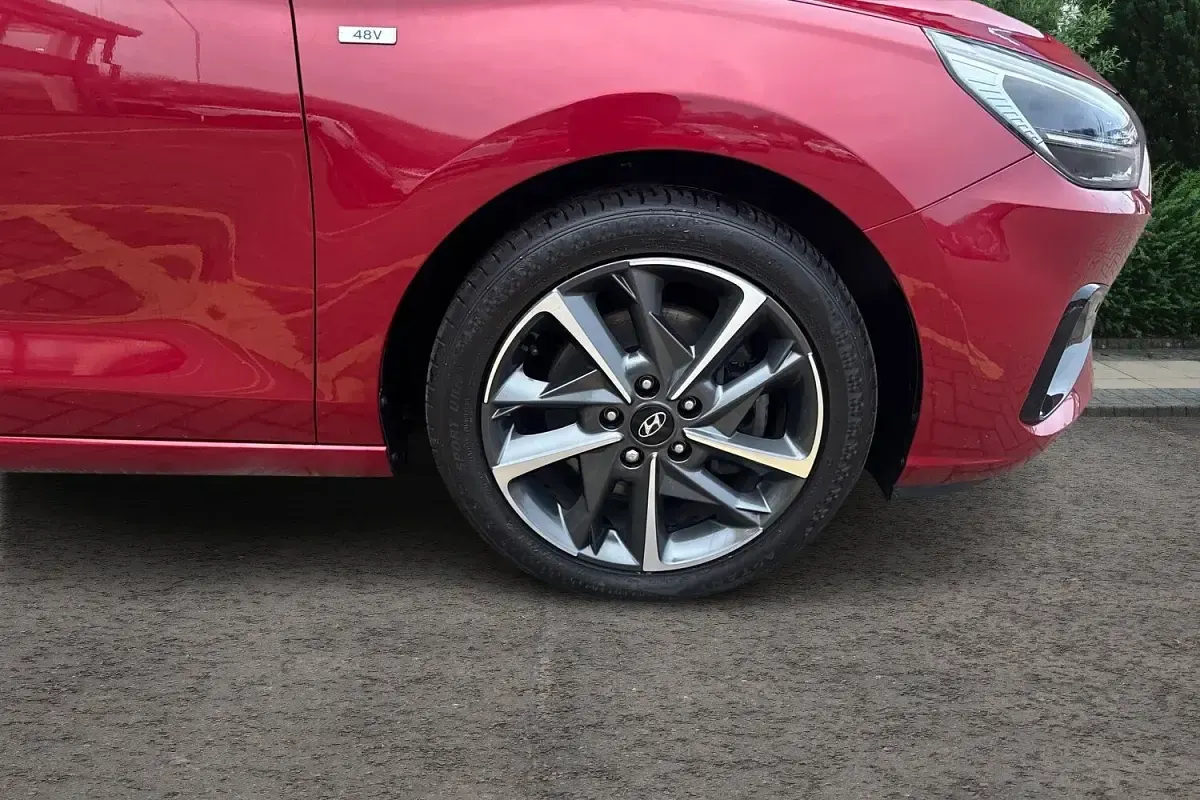 Used Hyundai i30 Premium 120 HP (88 kW) 2021 Red Hatchback