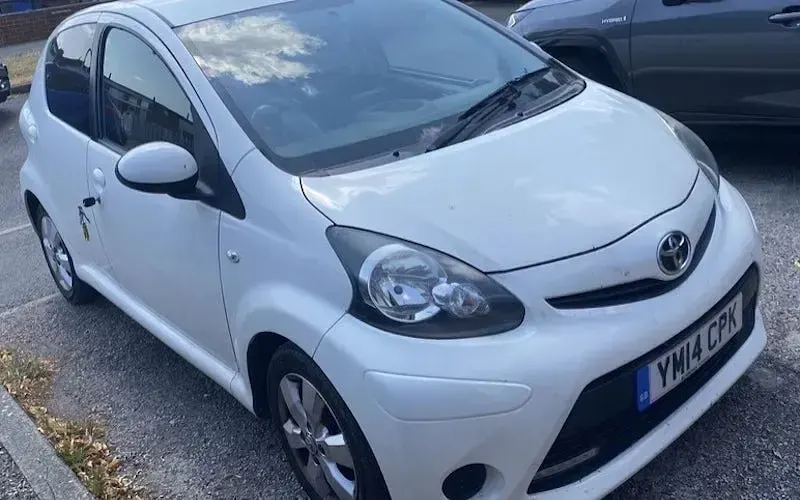 Used Toyota Aygo Style 68 HP (50 kW) 2014 Hatchback