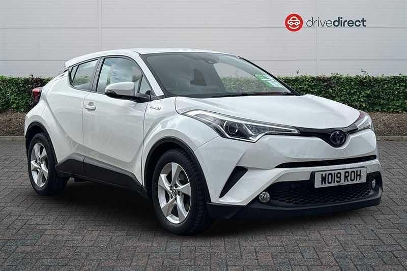 White Used 2019 Toyota C-HR SUV | £14,225 (Fair price) - Image 1/4
