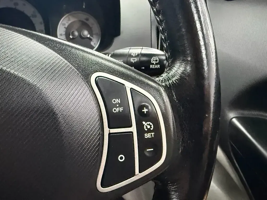 Used Kia Ceed 113 HP (83 kW) 2008 Grey Hatchback