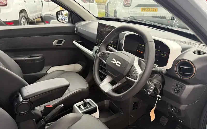 New Dacia Spring Extreme 75 kW (102 HP) 2026 Grey Hatchback