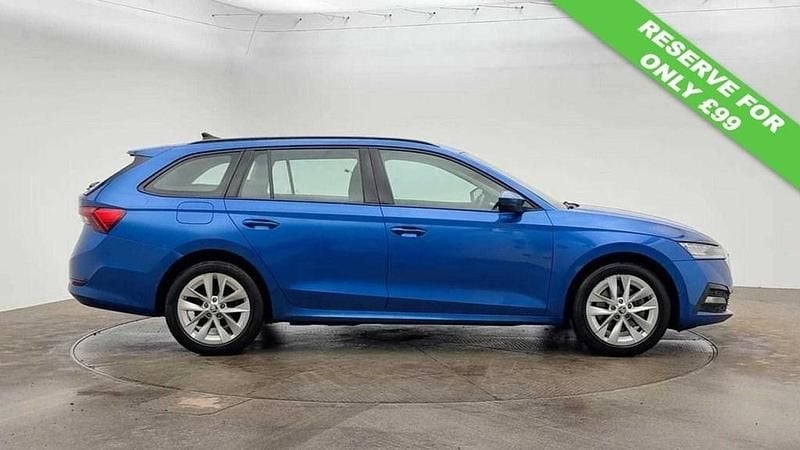 Used Skoda Octavia SE Technology 2022 Blue Estate