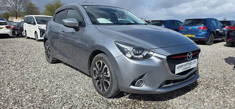 Used Mazda 2 Sky 2015 Silver Hatchback