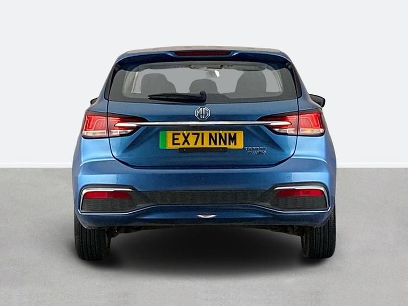 Used MG MG5 EV Excite 114 kW (156 HP) 2021 Blue Estate