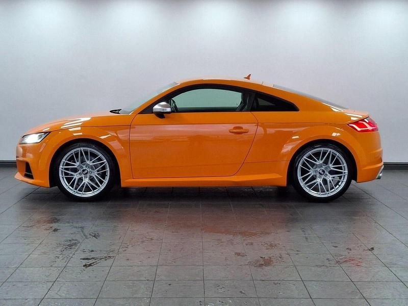 Used Audi TTS Comfort 310 HP (228 kW) 2016 Orange Coupe