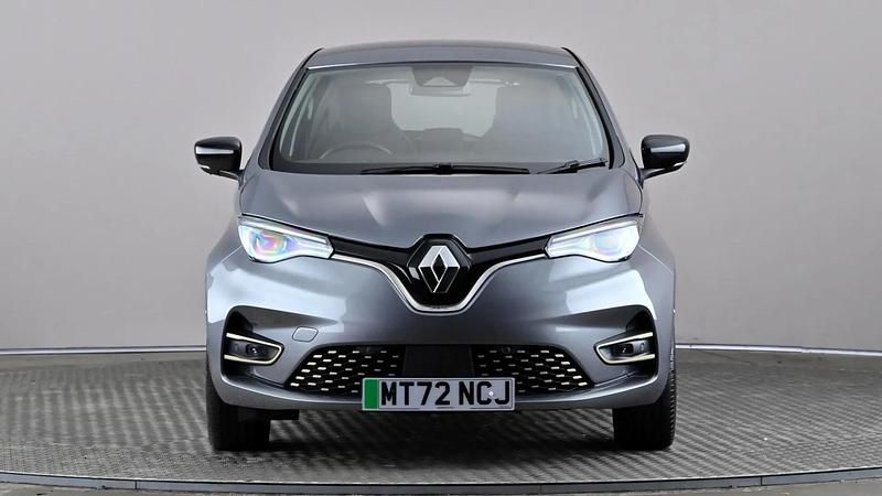 Used Renault Zoe Iconic 100 kW (136 HP) 2023 Grey Hatchback