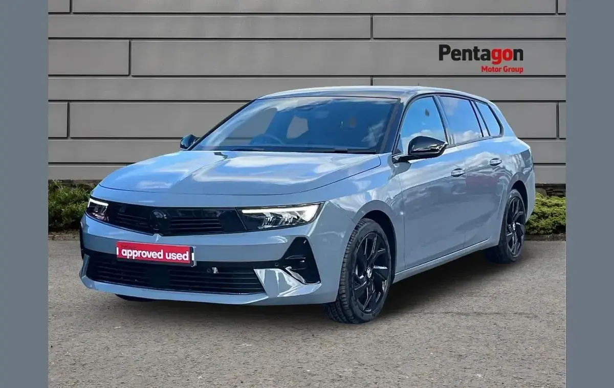 New Vauxhall Astra 128 HP (94 kW) 2026 Grey Estate