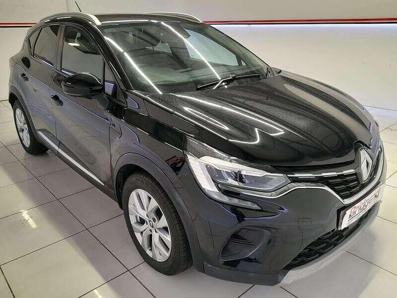 Black Used 2020 Renault Captur Iconic SUV | £10,499 (Fair price) - Image 1/4