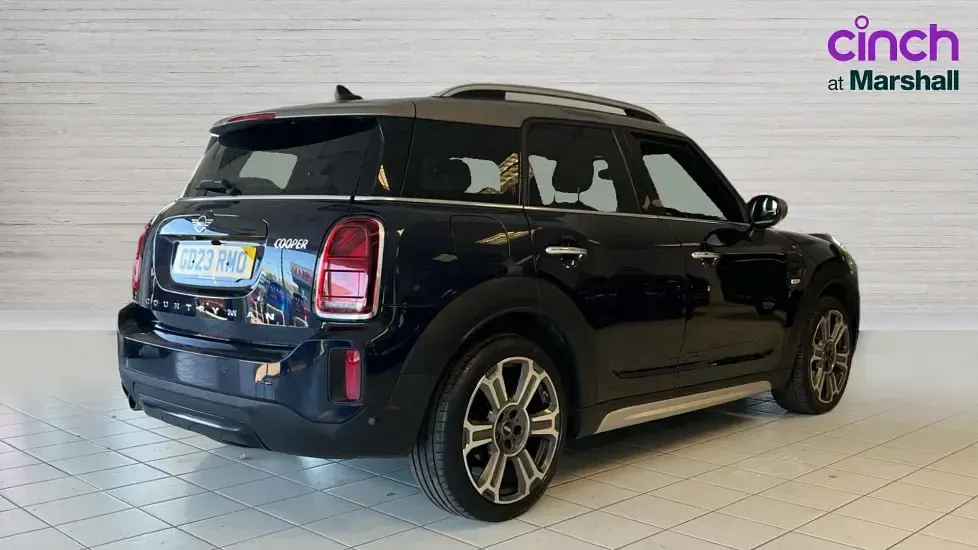 Used Mini Cooper Countryman Exclusive 136 HP (100 kW) 2023 Black SUV