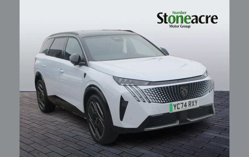 White New 2024 Peugeot 5008 GTi MPV | £41,995 (Good price) - Image 1/1