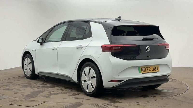 Used VW ID.3 Pro Performance 150 kW (204 HP) 2022 Glacier white metallic black Hatchback