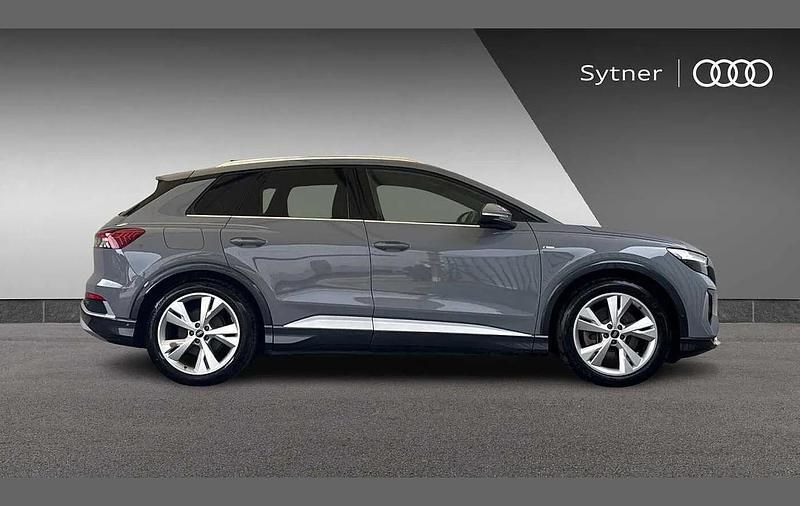Used Audi Q4 e-tron S-Line 150 kW (204 HP) 2022 Grey SUV