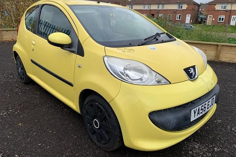 Yellow Used 2007 Peugeot 107 Hatchback | £695 (Super price) - Image 1/1