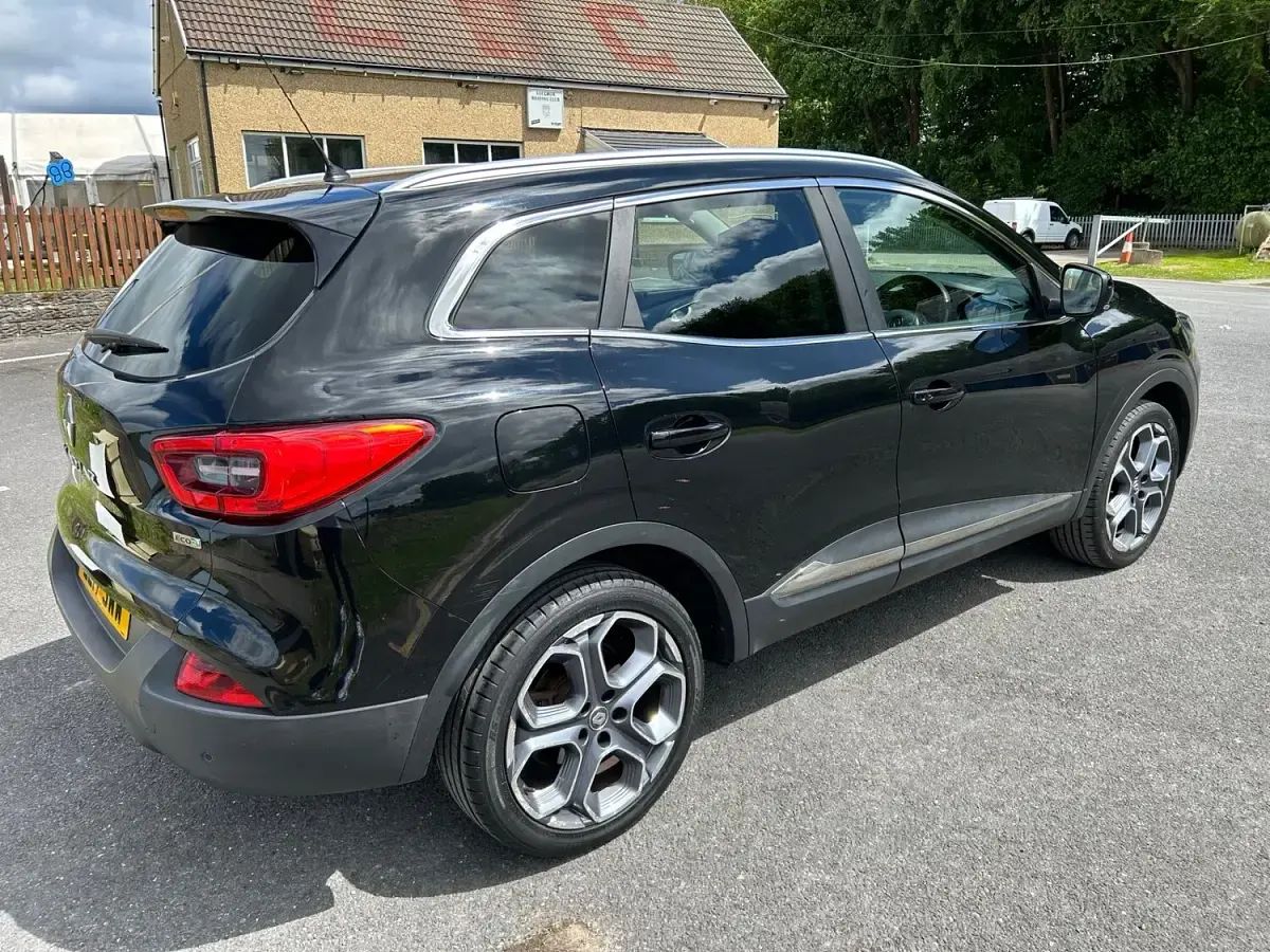 Used Renault Kadjar Dynamique 110 HP (80 kW) 2017 Black SUV