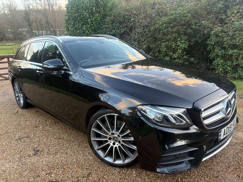 Black Used 2019 Mercedes E220 AMG line Estate | £14,888 (Good price) - Image 1/4