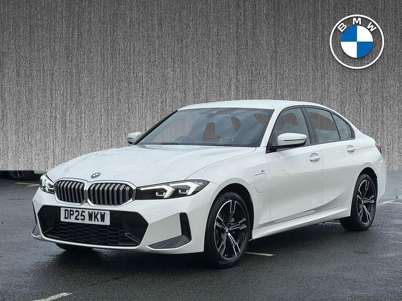 Used BMW 330e M Sport 288 HP (211 kW) 2025 White Sedan