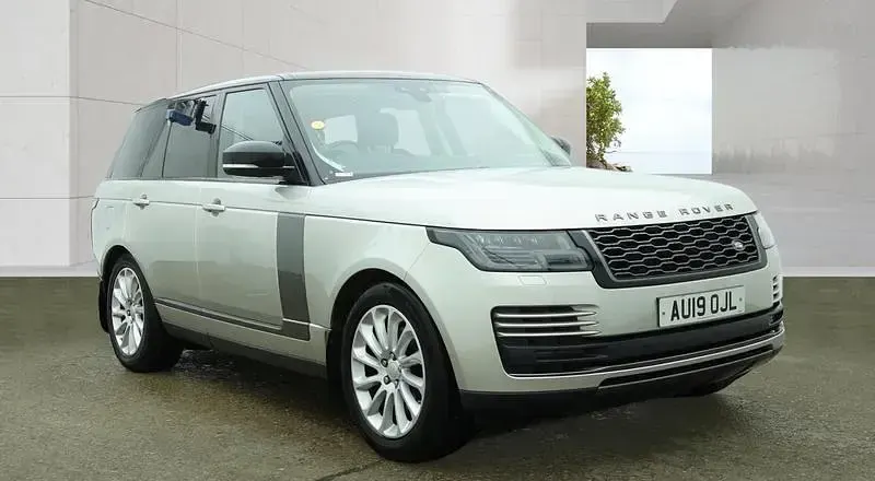 Begagnad Land Rover Range Rover Vogue 275 HK (202 kW) 2019 Silver SUV