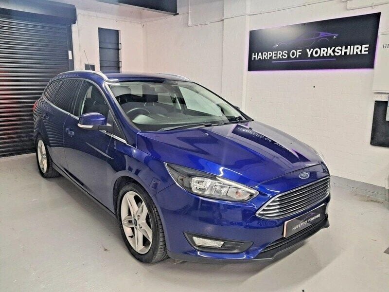 Blue Used 2016 Ford Focus Zetec Estate | £8,495 (Good price) - Image 1/4