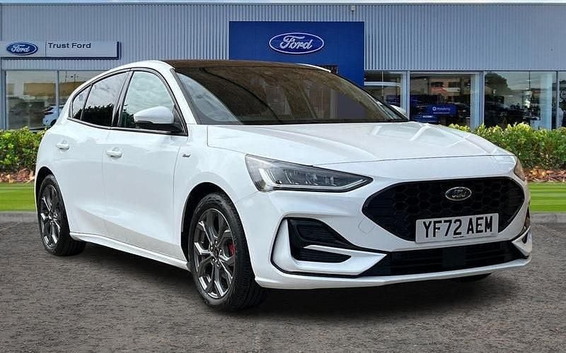 Used 2021 Ford Focus ST-Line Hatchback | £17,000 (Fair price) - Image 1/4