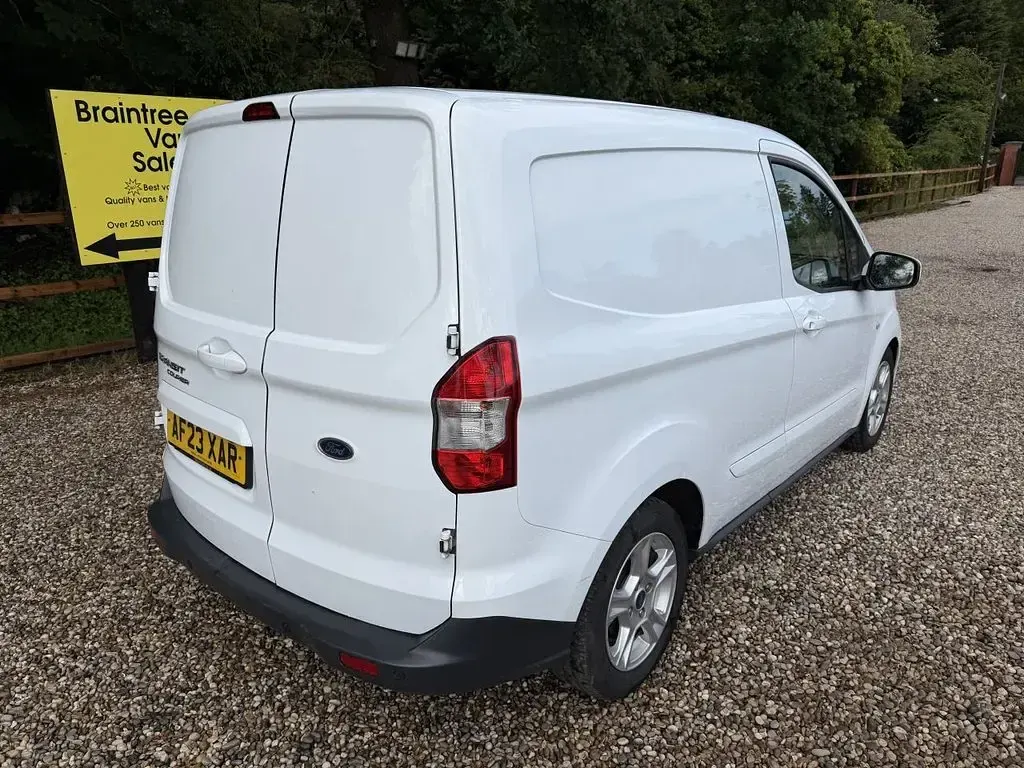 Used Ford Transit Limited 100 HP (73 kW) 2023 White Van