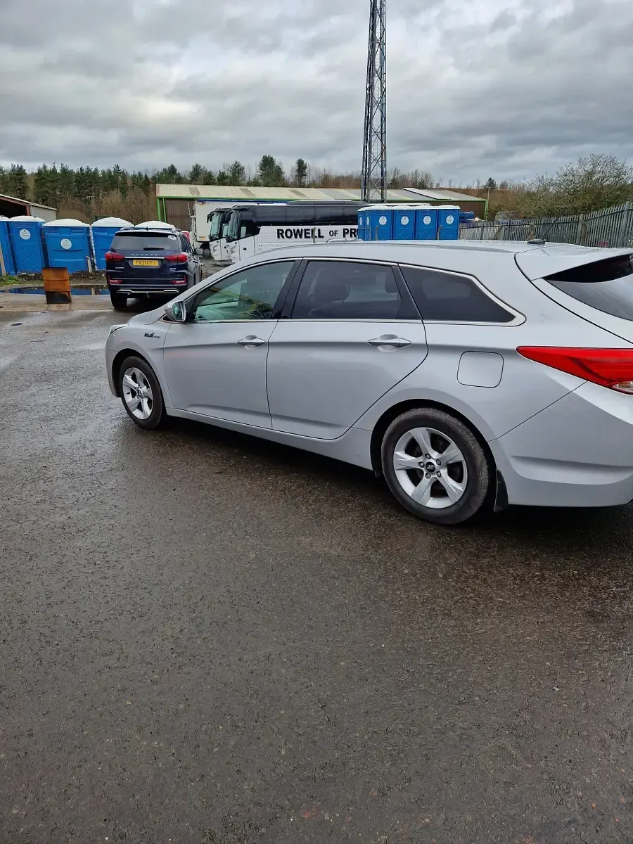 Used Hyundai i40 Style 2014 Silver Estate