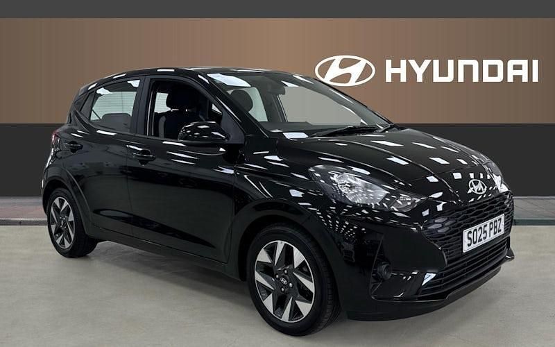 Used Hyundai i10 Advanced 63 HP (46 kW) 2025 Black Hatchback